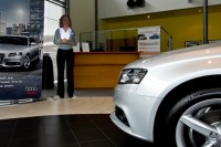 audi-projection