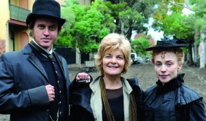 Dan Wyllie, Penny Chapman, Susie Porter