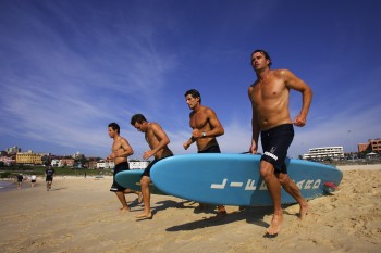 Bondi Rescue, Mumbrella