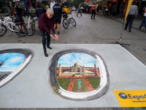 Expedia chalk art