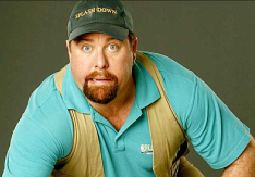 Shane Jacobson as Kenny