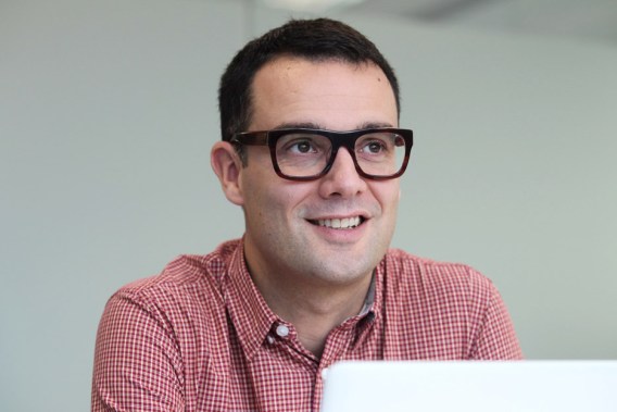 Will instant messaging eat social networks?