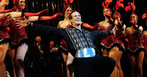 Joel Jackson as Peter Allen