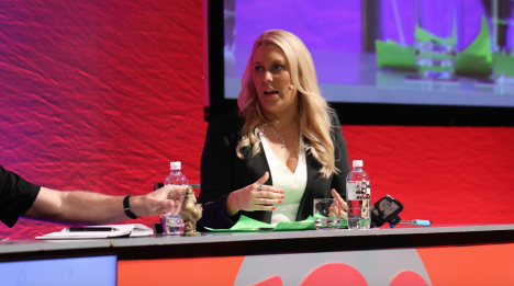 mel greig mumbrella360