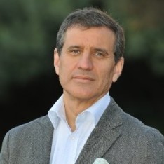 gustavo martinez
