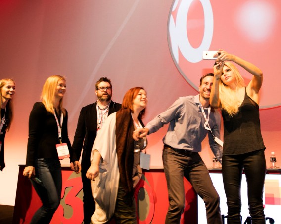 Sophie Monk’s selfies and the logo world record challenge