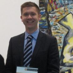 Lee Smales - finance - curtain university
