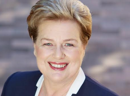 Credit Where It’s Due: Julie Flynn
