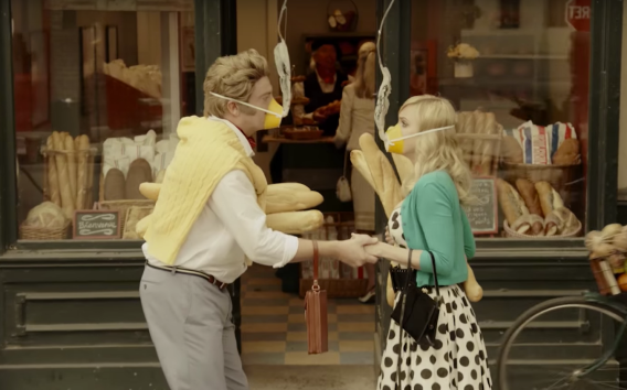 Rhys Darby and Anna Faris add Hollywood sizzle for Air New Zealand’s latest safety video