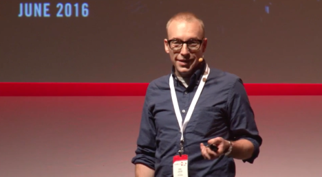Mumbrella360 Vice Playbook Millennials Eric Lavoie - on stage