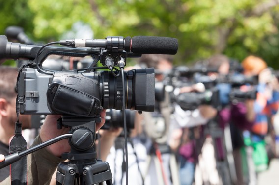 Journalism leaders must help newcomers get their foot in the door