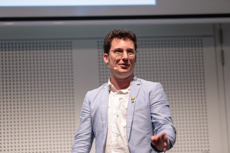 Omny aims to solve major podcast issue with Podcast Discovery Feed