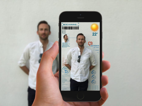 james-towers-ar-mobile-phone-in-app-screen