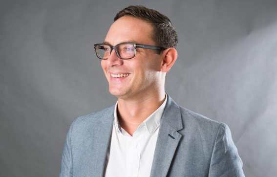Roy Capon resigns as CEO of Lavender to relocate overseas
