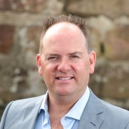 Former Fairfax regional editorial director, Stuart Howie, launches DIY Newsroom book