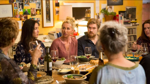 Offspring debuts season seven with 724,000 metro viewers, with Ten confident number will climb