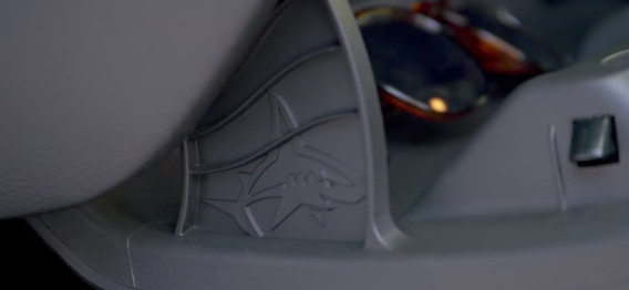 Going on the hunt for the Holden Astra glovebox shark