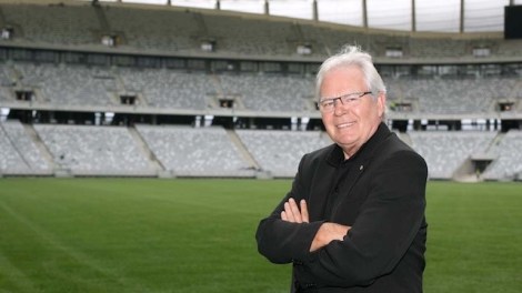 Aussie soccer broadcasting pioneer Les Murray dies aged 71