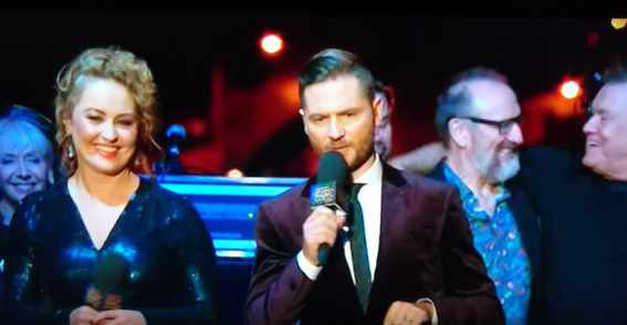 Charlie Pickering apologises for ABC New Year countdown ‘kill a police officer’ autocue blunder