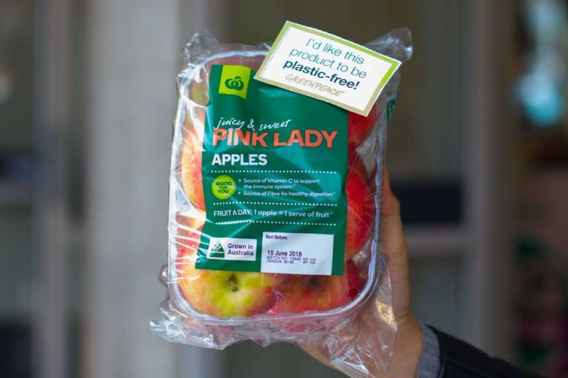 Plastic-free campaigns don’t have to shock or shame. Shoppers are already on board
