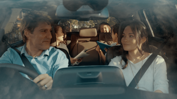 Hyundai ends backseat battles offering peace to parents in Santa Fe ads
