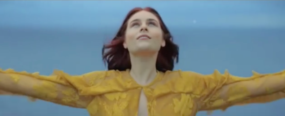 ‘All memories are hair related’, says star of Schwarzkopf campaign before falling off cliff