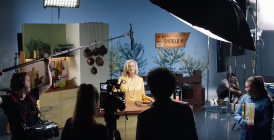 Comedian Jean Kittson tells Australians ‘the way it should be’ in Squeaky Gate Olive Oil ad