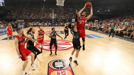SBS and ESPN to air NBL as Nine walks away from deal