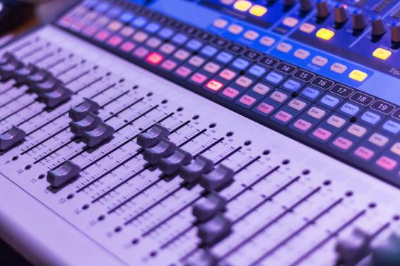 Radio industry to pause survey results due to COVID-19