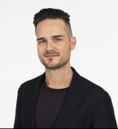 Symon Madry headshot