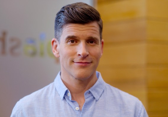 Osher Günsberg unveiled as Connect Hearing ambassador