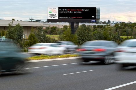 Victorian Government gives live fire danger ratings on dynamic billboards