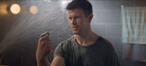 AFL players Marcus Bontempelli and Trent Cotchin narrowly avoid disasters in new AAMI spots