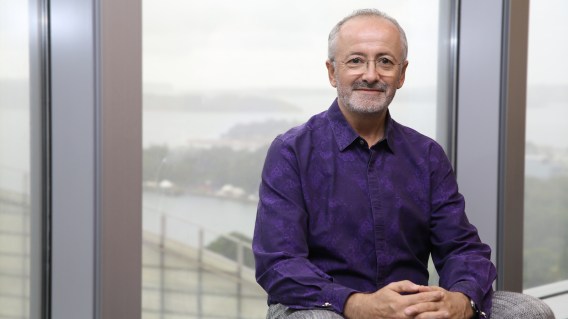 Andrew Denton revives Better Off Dead podcast after 5 years