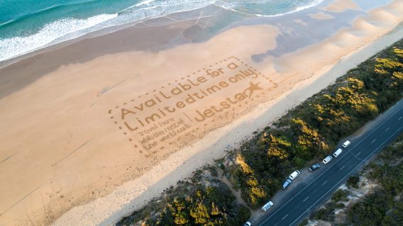Jetstar capitalises on AUNZ travel bubble via outdoor execution