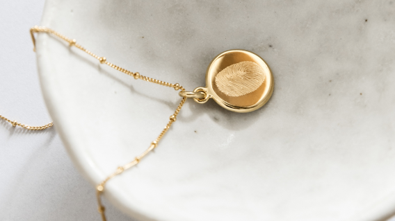 Former OMD staffer launches jewellery campaign for Mother’s Day