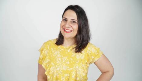 Emma Zammit, Dave Hughes & Nova’s Red Room join Carat Couch-ella