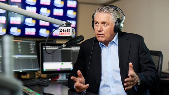 3AW loyal listeners get a Mornings wake up with Ray Hadley