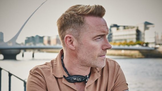 Ronan Keating returns to Smoothfm to host his own Sunday night show