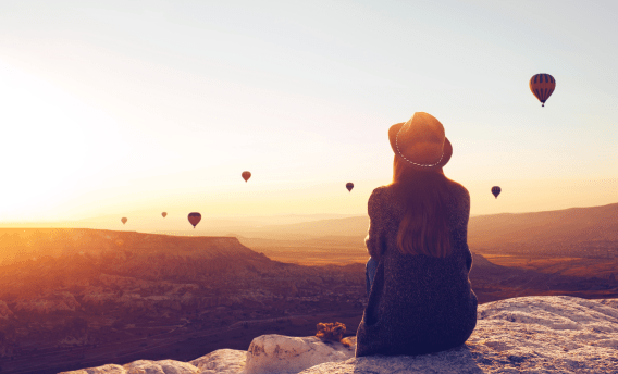 Why travel brands should continue to advertise through Omicron