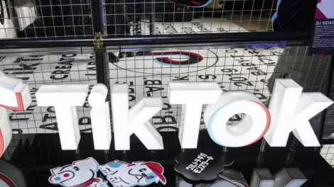 TikTok 3rd most downloaded mobile app & reaches 7.38M people aged 18+