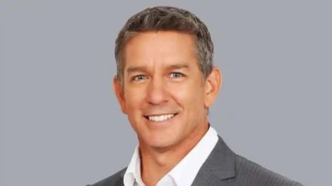 Cameron Williams resigns as sports presenter on Nine News