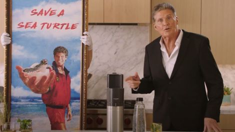 SodaStream launches its 2022 Earth Day campaign featuring David Hasselhoff