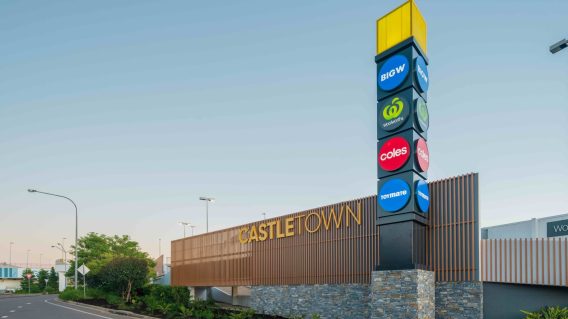 oOh!media strengthens retail presence in QLD with 10 shopping centre partnerships