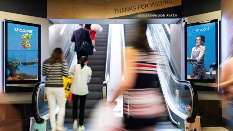 83% of Aussie shoppers like ads that play from one screen to another in shopping centres: Shopper