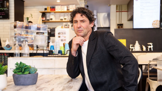 Seven’s Kitchen Nightmares launches to 459k; Nine wins entertainment and overall share