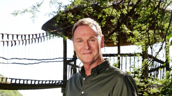 Long-time network executive Stephen Tate to depart Ten and Paramount