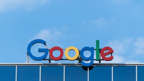 Google’s ad revenue drops for the second consecutive quarter
