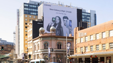 JCDecaux and Samsung sign exclusive deal for highly sought after site