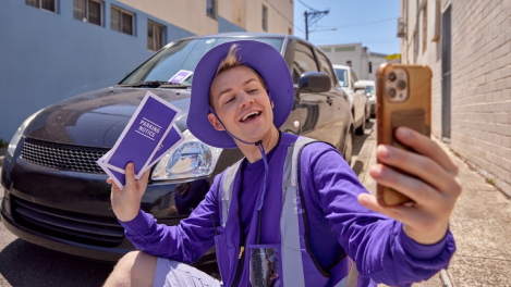 Cashrewards enlists Joel Creasey as the ‘Cash Re-warden’ ahead of Black Friday, via Poem